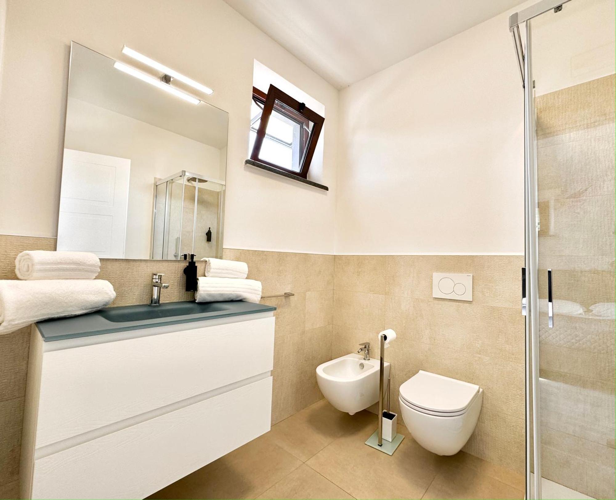 Mirage Rooms & Apartments بورتوفينيري المظهر الخارجي الصورة