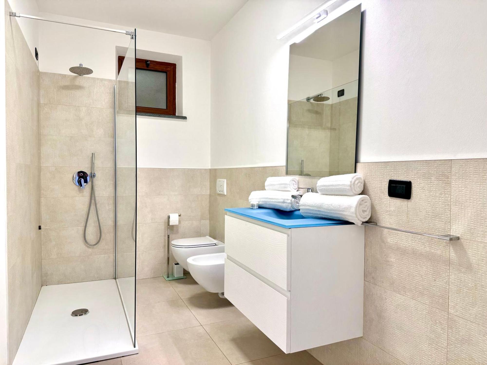 Mirage Rooms & Apartments بورتوفينيري المظهر الخارجي الصورة